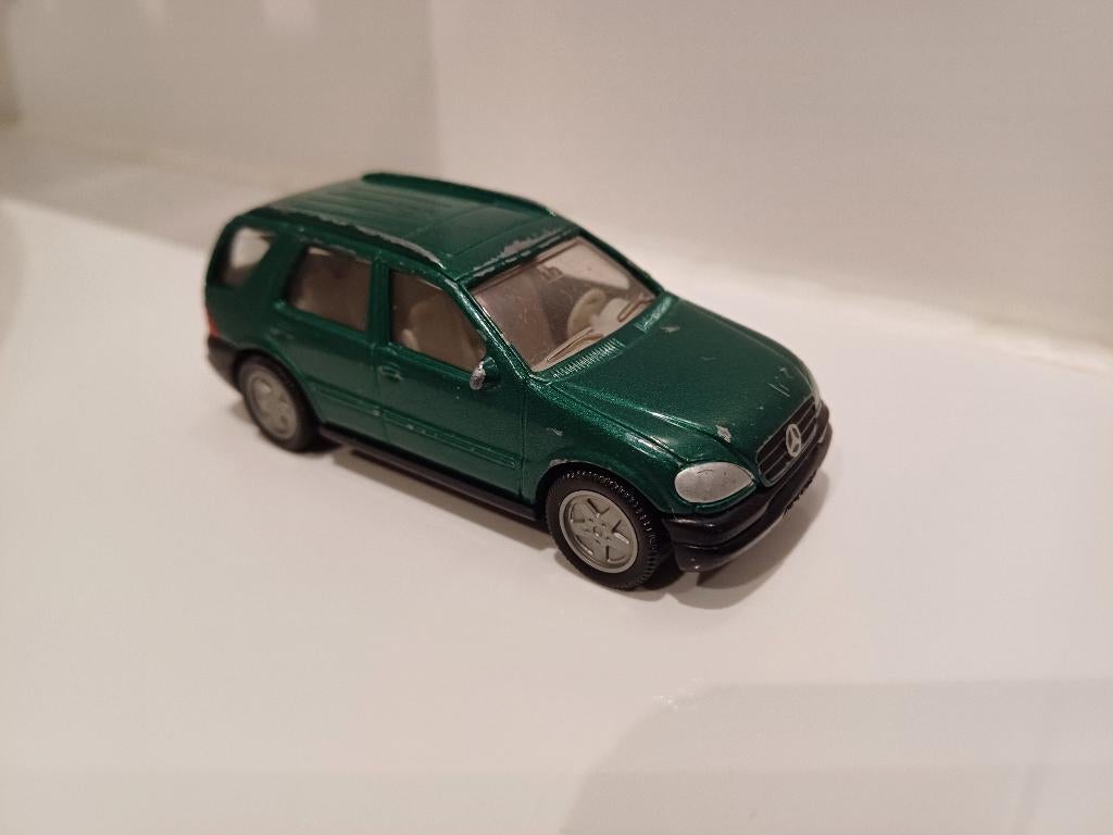 Siku Mercedes benzine ML320 auto, Ophalen of Verzenden, Gebruikt, Auto