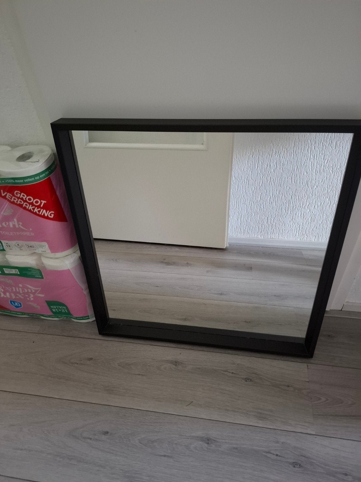 Ikea Nissedal spiegel zwart, Ophalen, Zo goed als nieuw, Minder dan 100 cm, Rechthoekig