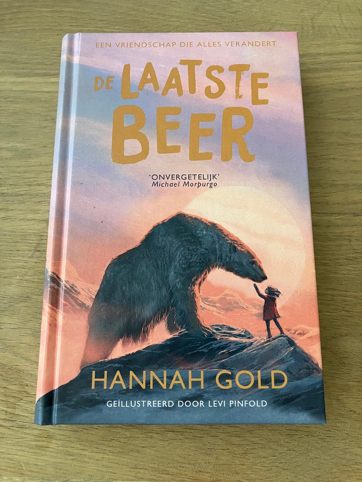 De Laatste Beer, Ophalen of Verzenden, Zo goed als nieuw, Hannah Gold, Fictie algemeen