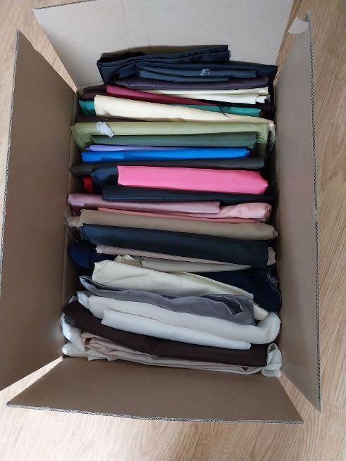 Coupons voering, Overige materialen, Overige kleuren, 120 cm of meer, Ophalen of Verzenden