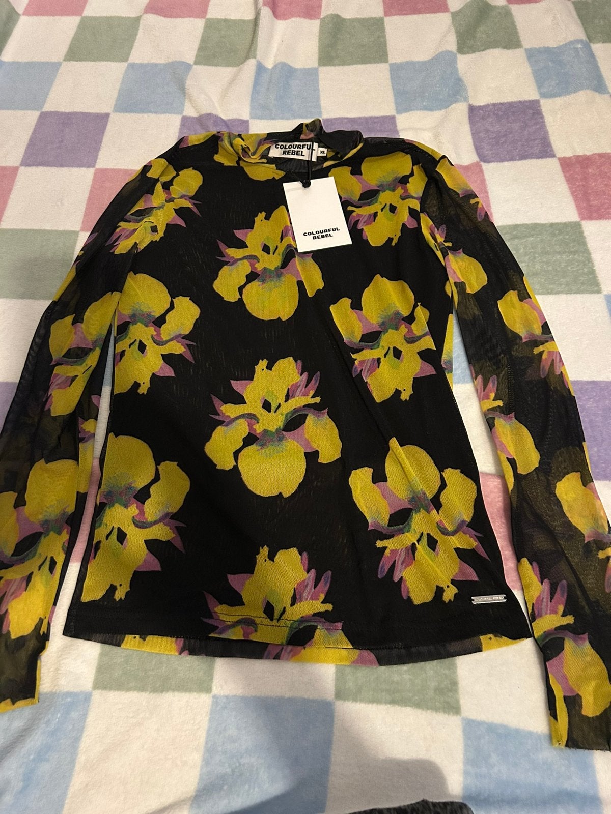 Colourful Rebel truitje big flower yellow, maat XL, Kleding | Dames, Tops, Geel, Maat 46/48 (XL) of groter, Nieuw, Ophalen of Verzenden