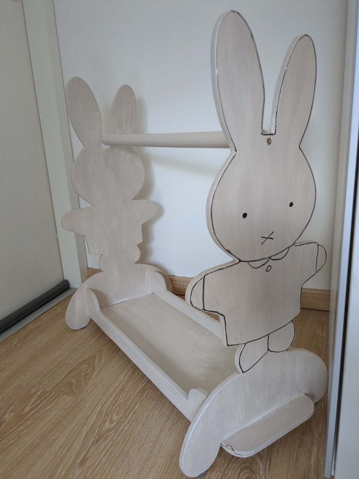 Nijntje kapstok / kledingrekje voor kinderkamer, Ophalen, Gebruikt, Overige typen