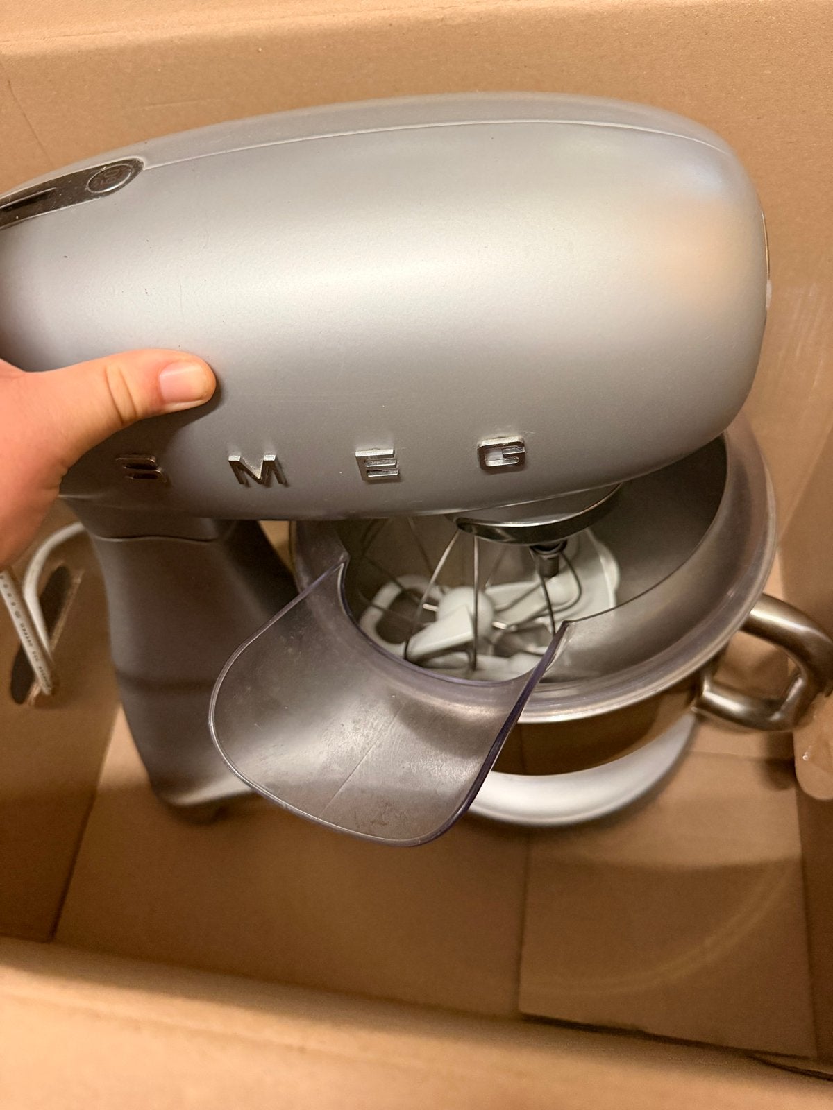 Smeg Keukenmachine - Stijlvol en Krachtig, Ophalen, 4 liter of meer, 3 snelheden of meer, Zo goed als nieuw