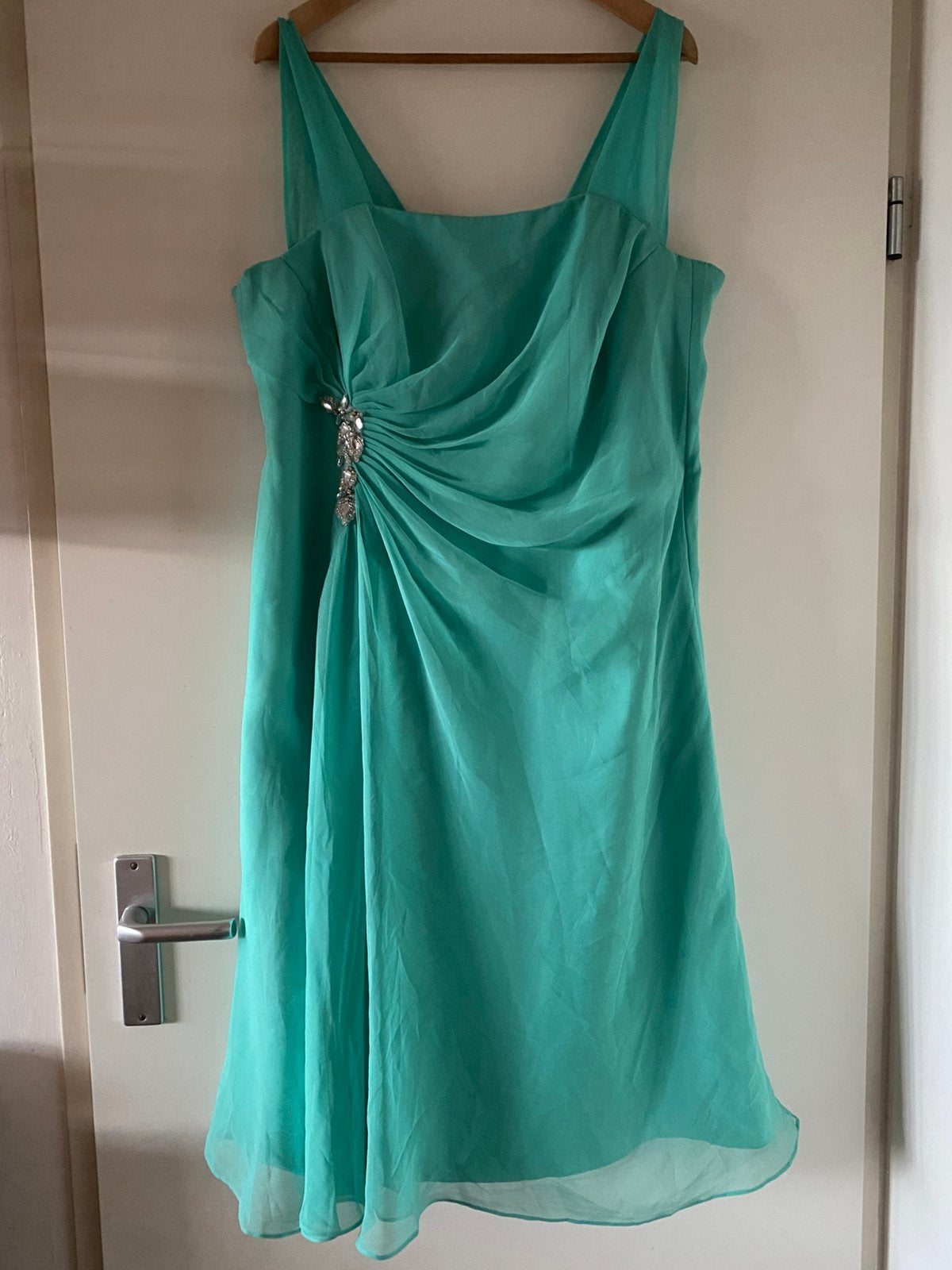 IMPRESSION BRIDAL GROENE GALA JURK 20/ 44, Galajurk, Maat 42/44 (L), Ophalen of Verzenden, Gedragen