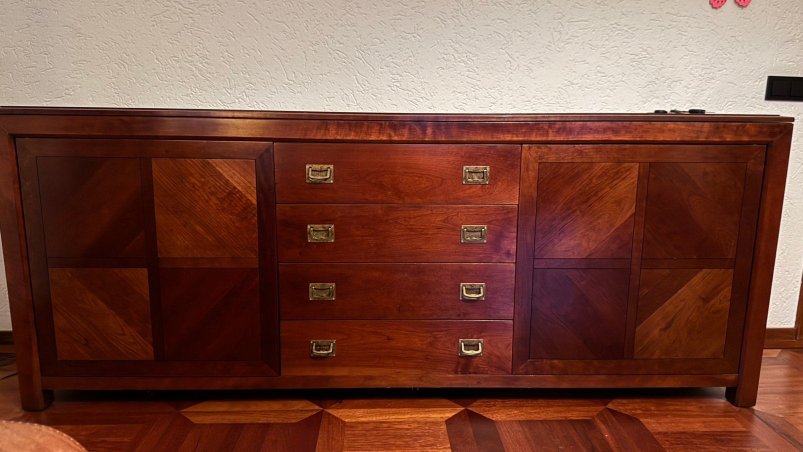 Mooie, robuuste houten dressoir, Ophalen, Gebruikt, Met deur(en), 200 cm of meer