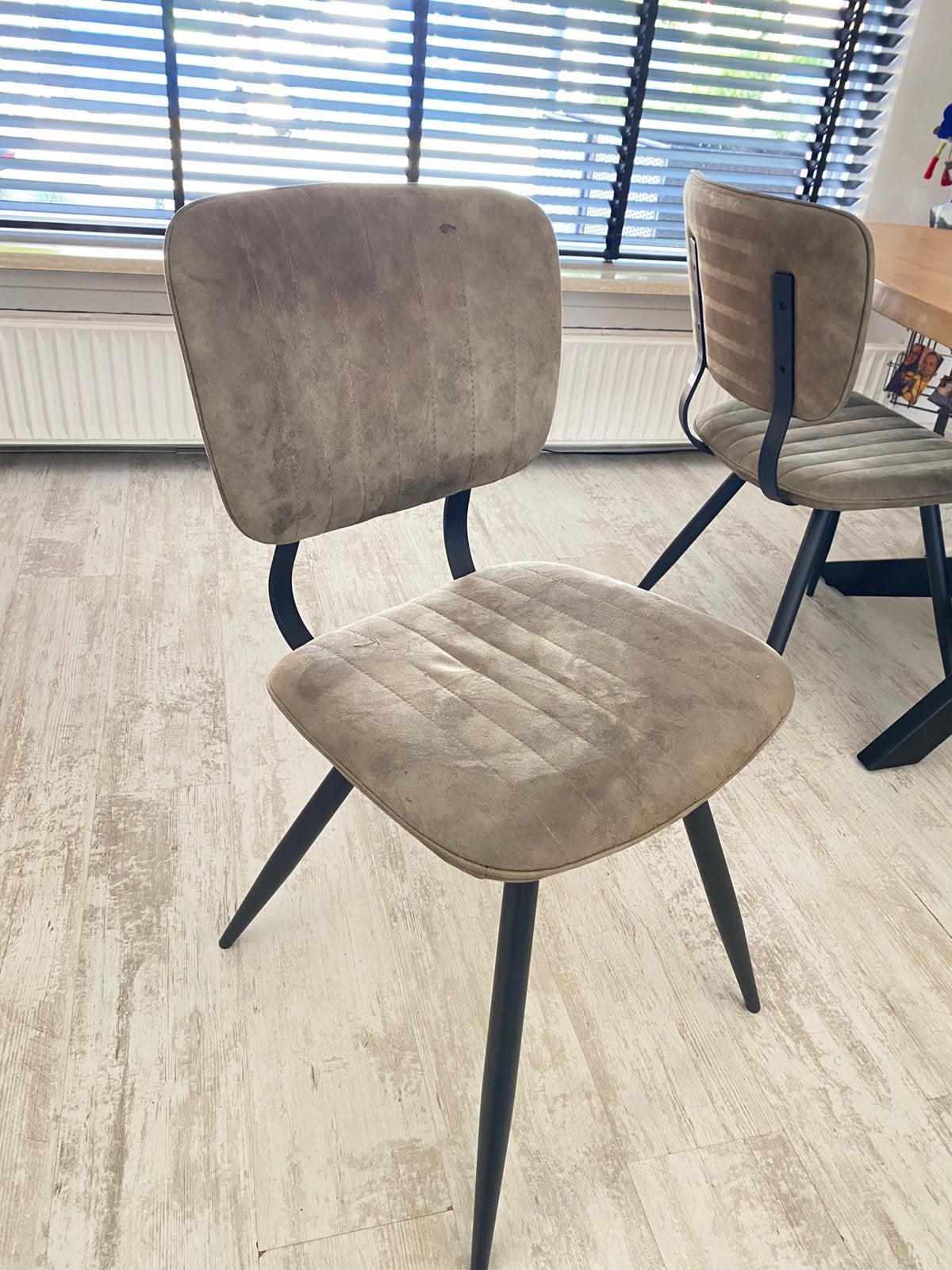4 groene eettafelstoelen (met beschadigingen), Ophalen, Gebruikt, Overige kleuren, Vier