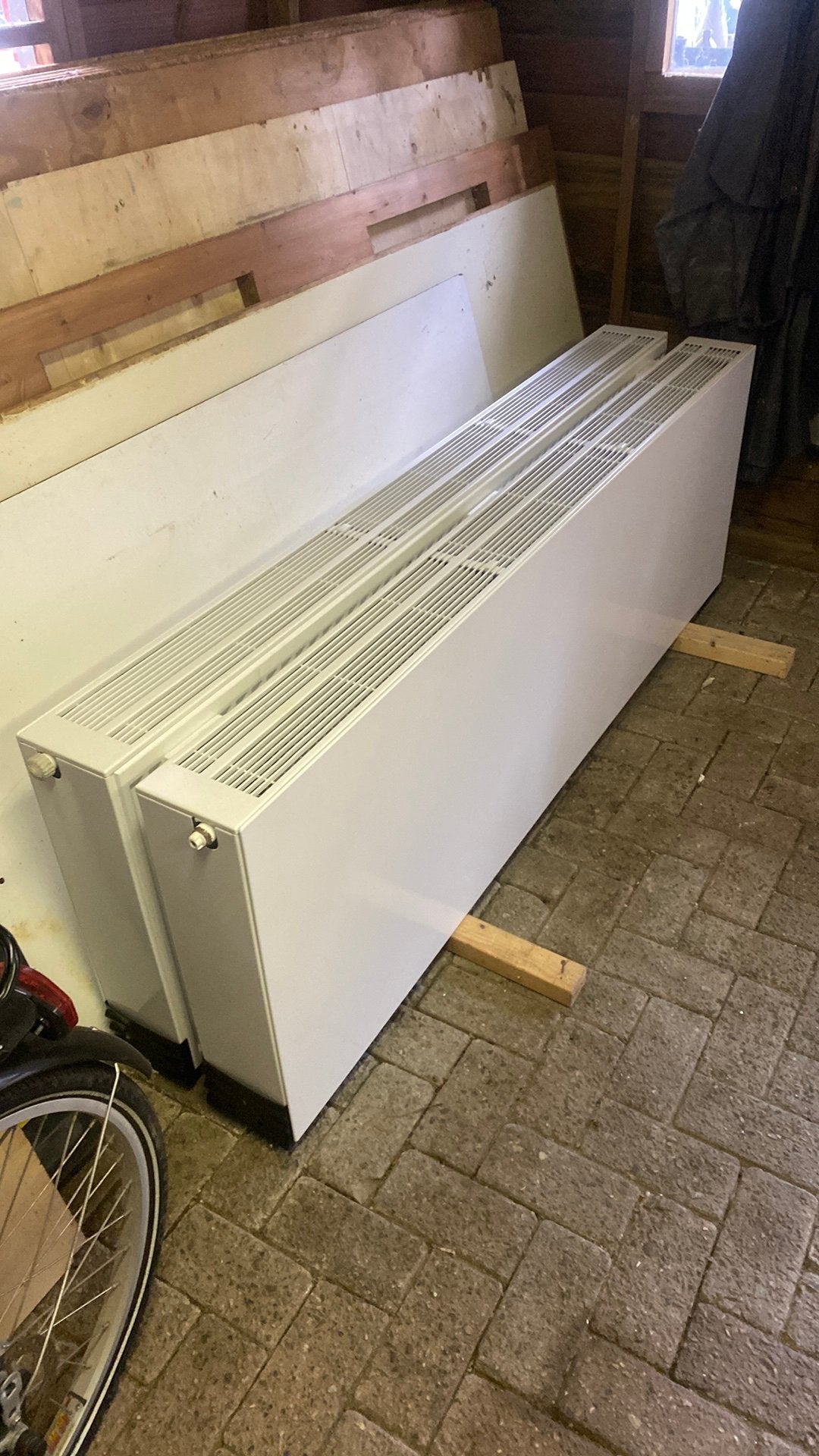 2 vlakke paneel radiator. Henrad everest eco plan, Witgoed en Apparatuur, Vriezers en Diepvrieskisten, Minder dan 60 cm, Zo goed als nieuw