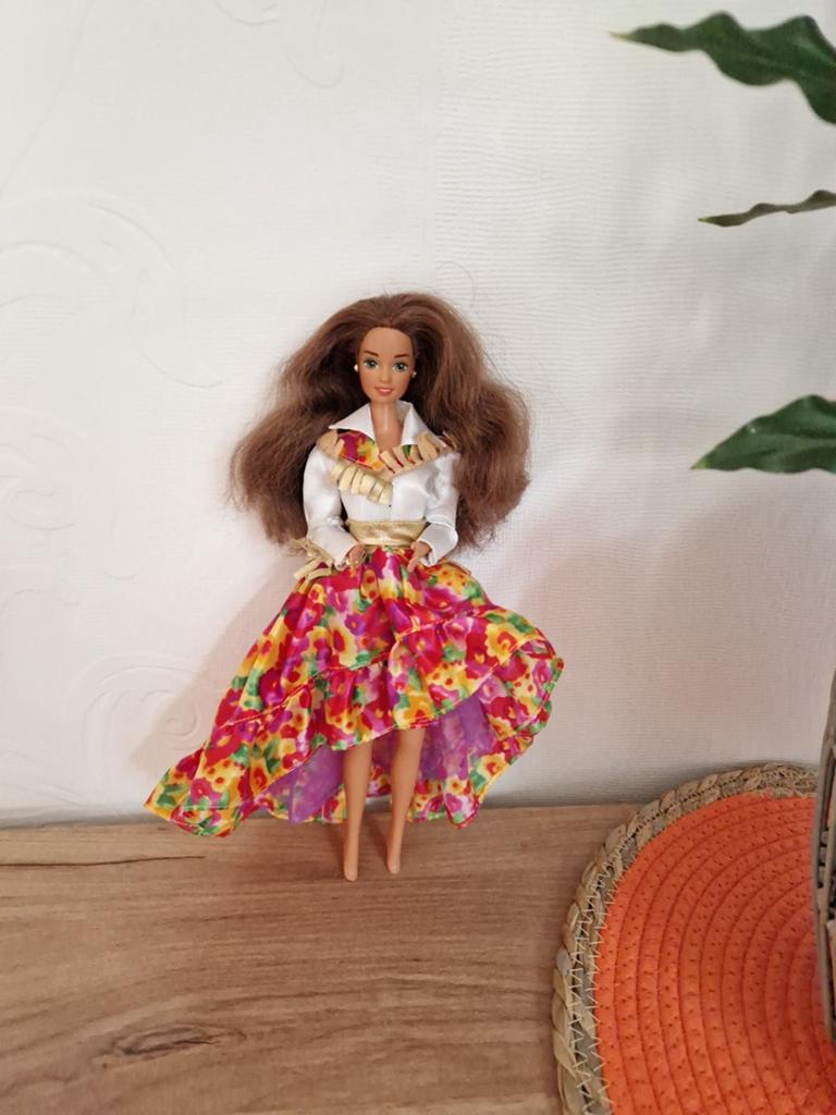 Barbie puppen von mattel, Verzamelen, Poppen, Ophalen of Verzenden, Pop