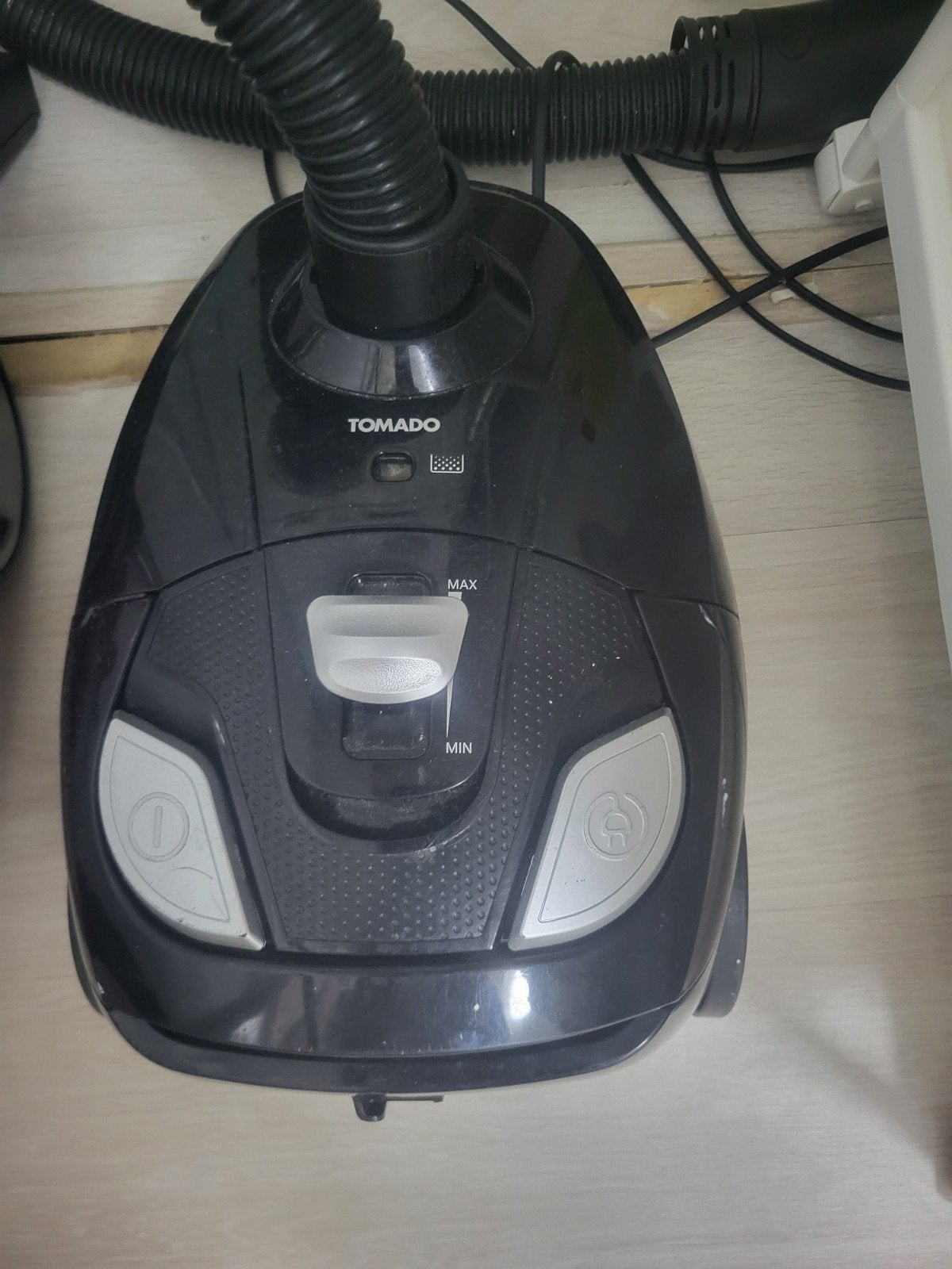 Tomado Sledestofzuiger - Compact en Krachtig, Witgoed en Apparatuur, Stofzuigers, Stofzak, Overige merken, Gebruikt, Ophalen of Verzenden