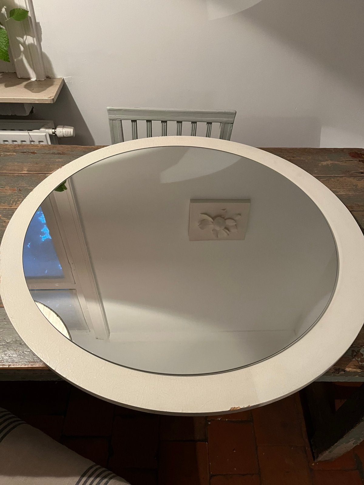 GROTE VINTAGE RETRO SPIEGEL 80 CM HOUT WIT, Ophalen, Gebruikt, Rond, 75 tot 100 cm