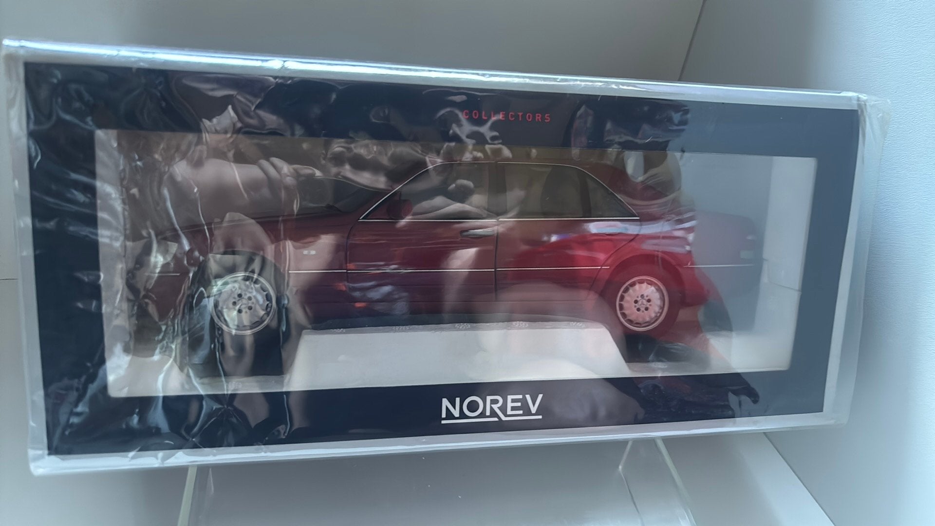 Mercedes benz s -class amg  red norev 1.18, Norev, Ophalen of Verzenden, A, A