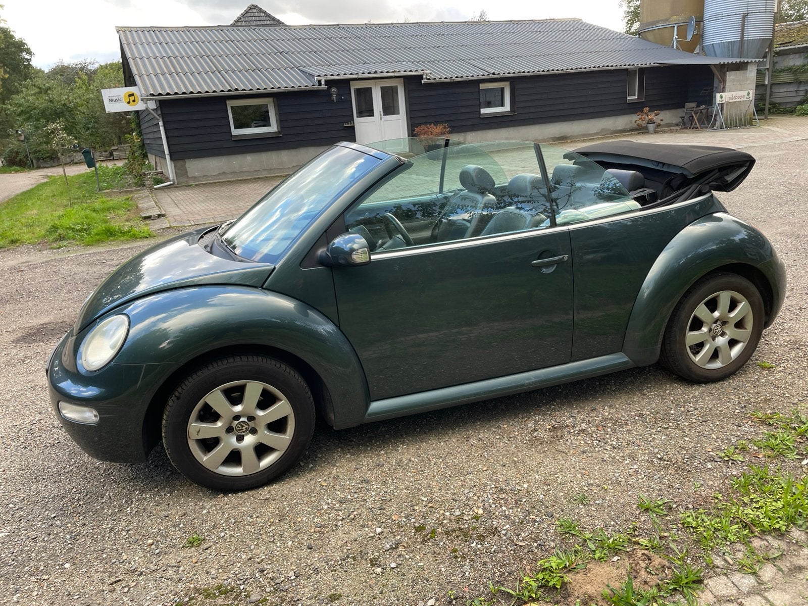 Volkswagen Beetle (Kever) 2.0 Cabriolet 85KW 2003 Grijs, Auto's, Voorwielaandrijving, 4 cilinders, 4 stoelen, 1299 kg