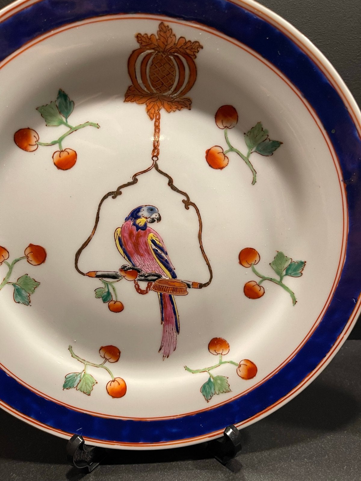 Twee handgeschilderde papegaai borden - 25 cm, Antiek en Kunst, Ophalen of Verzenden