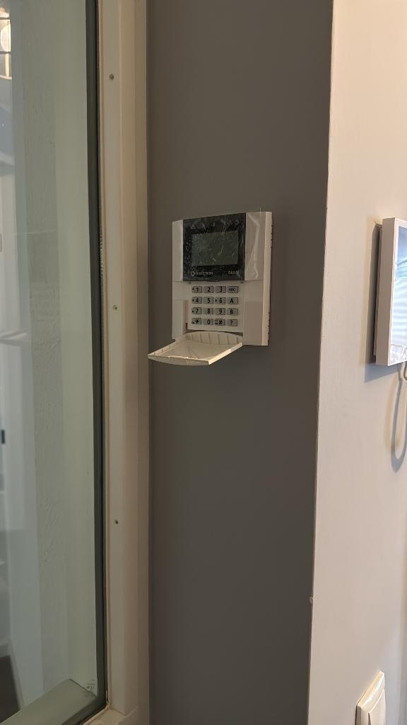 Huisalarm incl installatie, Doe-het-zelf en Verbouw, Alarmsystemen, Ophalen, Zo goed als nieuw, Compleet systeem, Draadloos