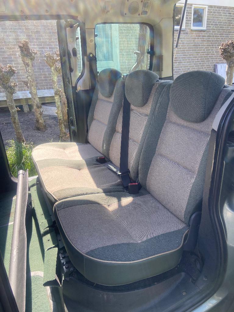 Gratis Achterbank Peugeot Partner (2004), Ophalen, Gebruikt, Peugeot