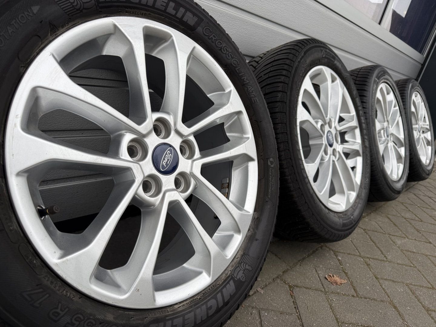 17 Ford Transit Connect Mondeo Focus velgen allseason banden, -, -, Banden en Velgen, 17 inch