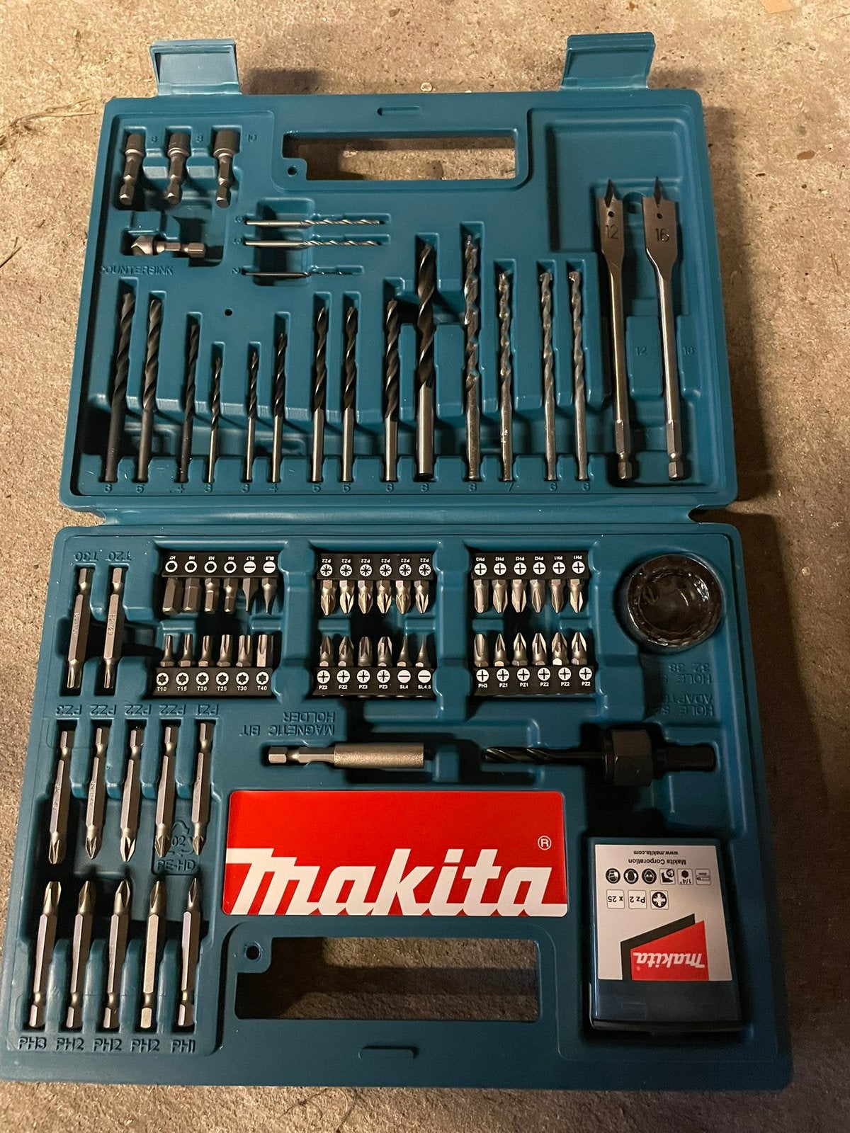 Makita bit en borenset nieuw, Ophalen, Nieuw