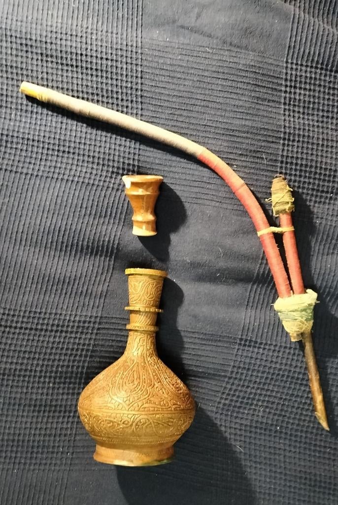 Waterpijp (bronzen hookah), Ophalen