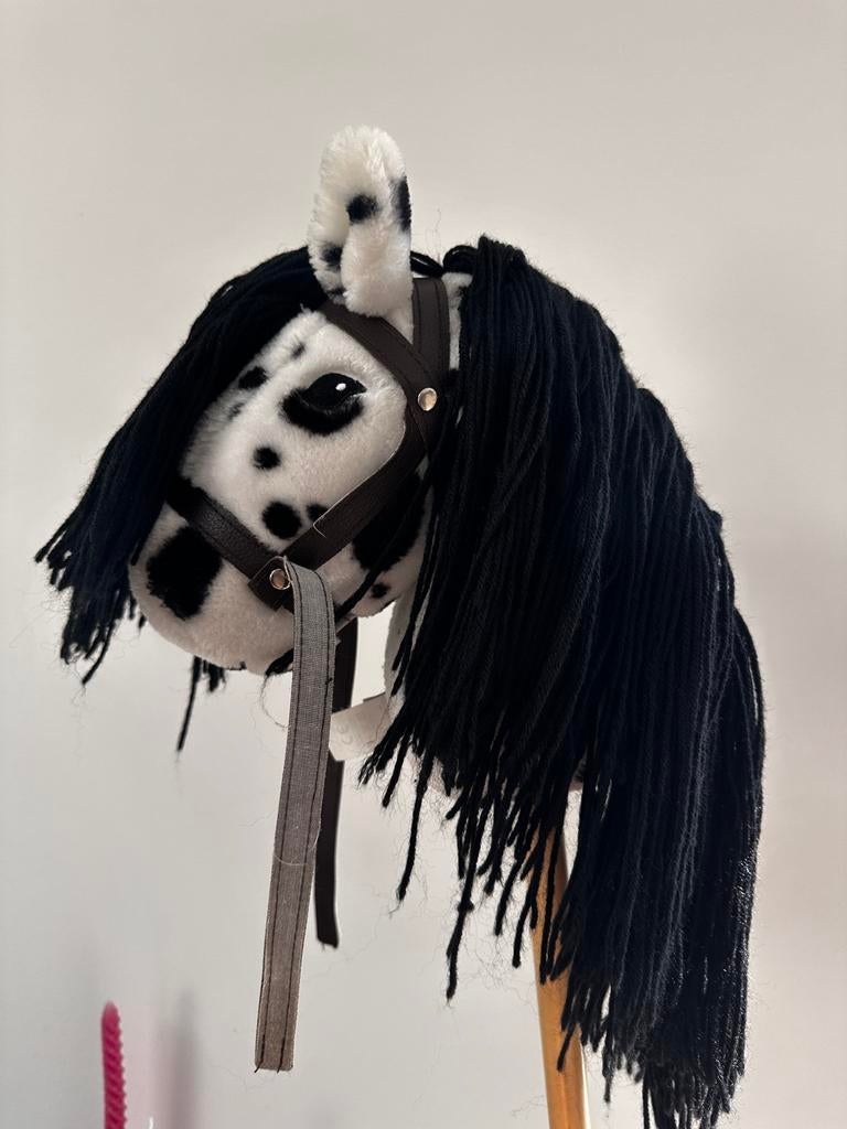 Hobbyhorse / Stokpaard Dalmatiër Zwart-Wit met Hoofdstel, Ophalen of Verzenden, Zo goed als nieuw