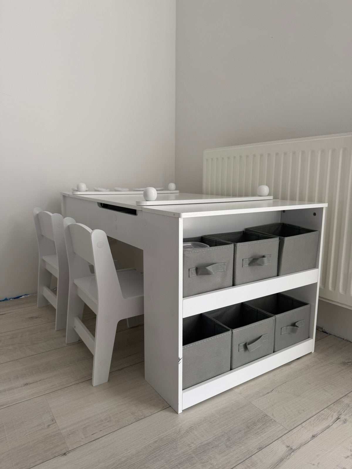 Kindertafel met 2 stoelen – als nieuw, Ophalen, Zo goed als nieuw