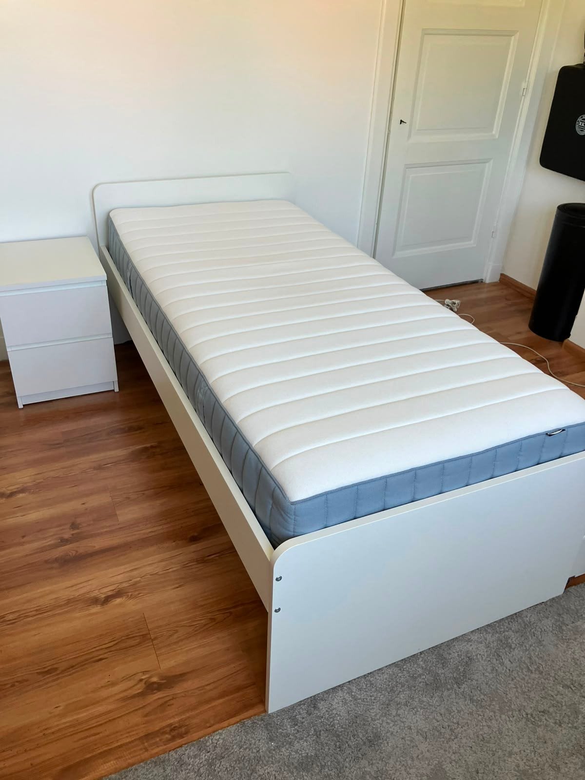 IKEA SLÄKT uitschuifbed met lades en nachtkastje, Ophalen, Overige materialen, Gebruikt, 90 cm