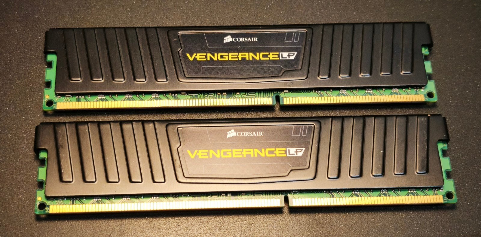 Corsair Vengeance LP 8GB (2x4GB) DDR3 RAM 1600MHz, Ophalen, Gebruikt, Server, 8 GB