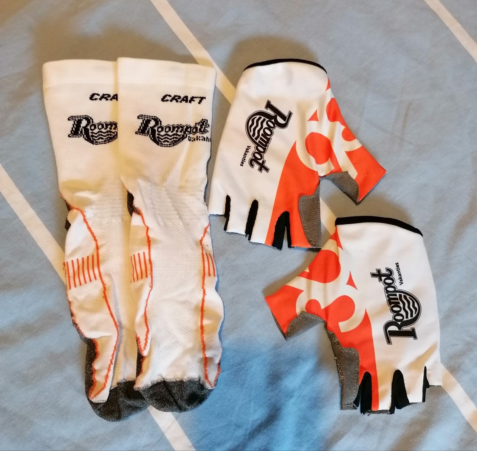 Fietshandschoenen en sokken set - Roompot Vakanties, M, Kinderen, Ophalen of Verzenden, Zo goed als nieuw