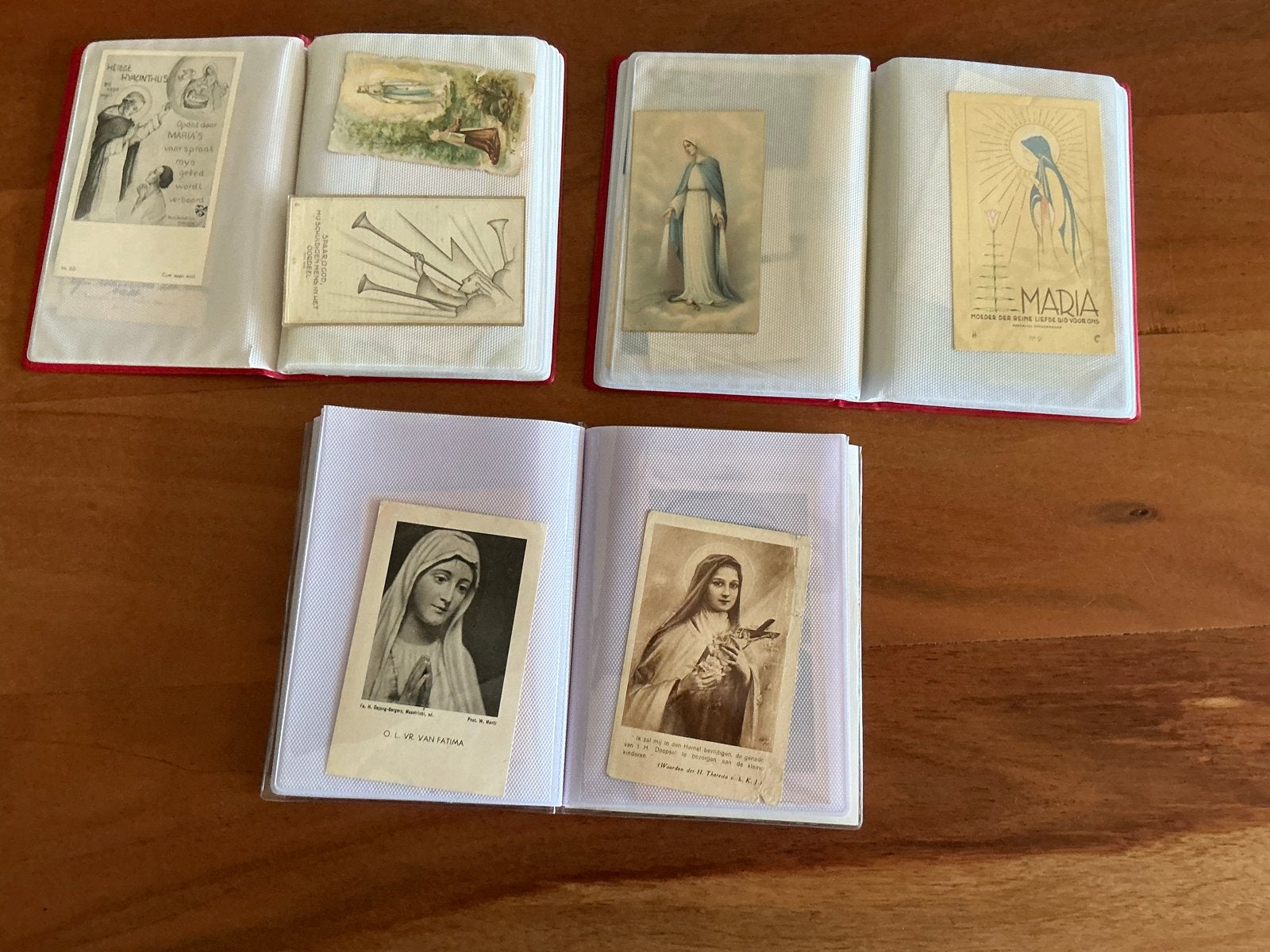 Verzameling van 3 boekjes met religieuze prentjes, Ophalen of Verzenden