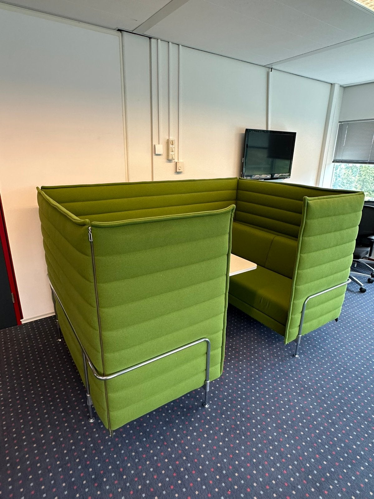 Vitra Alcove Highback bank / loungebank, Ophalen