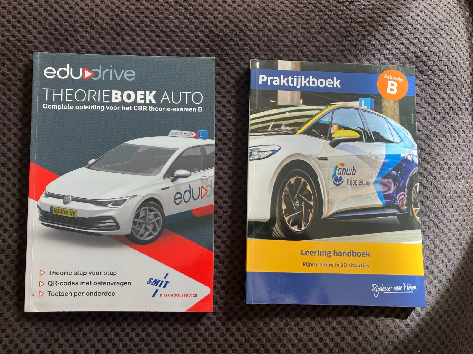 Theorieboek Auto & Praktijkboek Rijbewijs B, Boeken, Ophalen of Verzenden, Zo goed als nieuw, Overige niveaus
