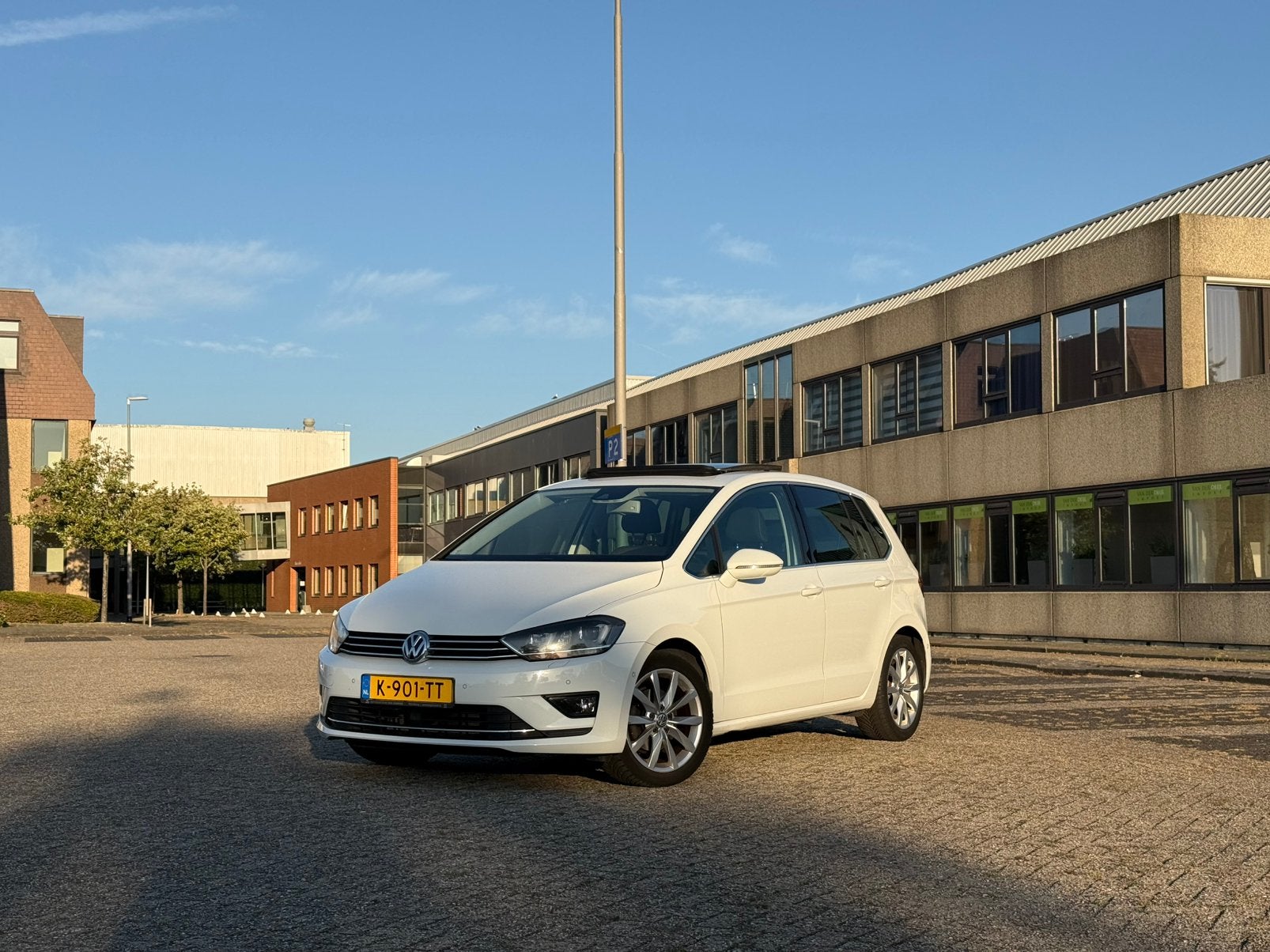 Volkswagen Golf Sportsvan 1.4 TSI 92KW DSG 2016 Wit, Auto's, Volkswagen, 125 pk, 4 cilinders, 1283 kg, Alcantara