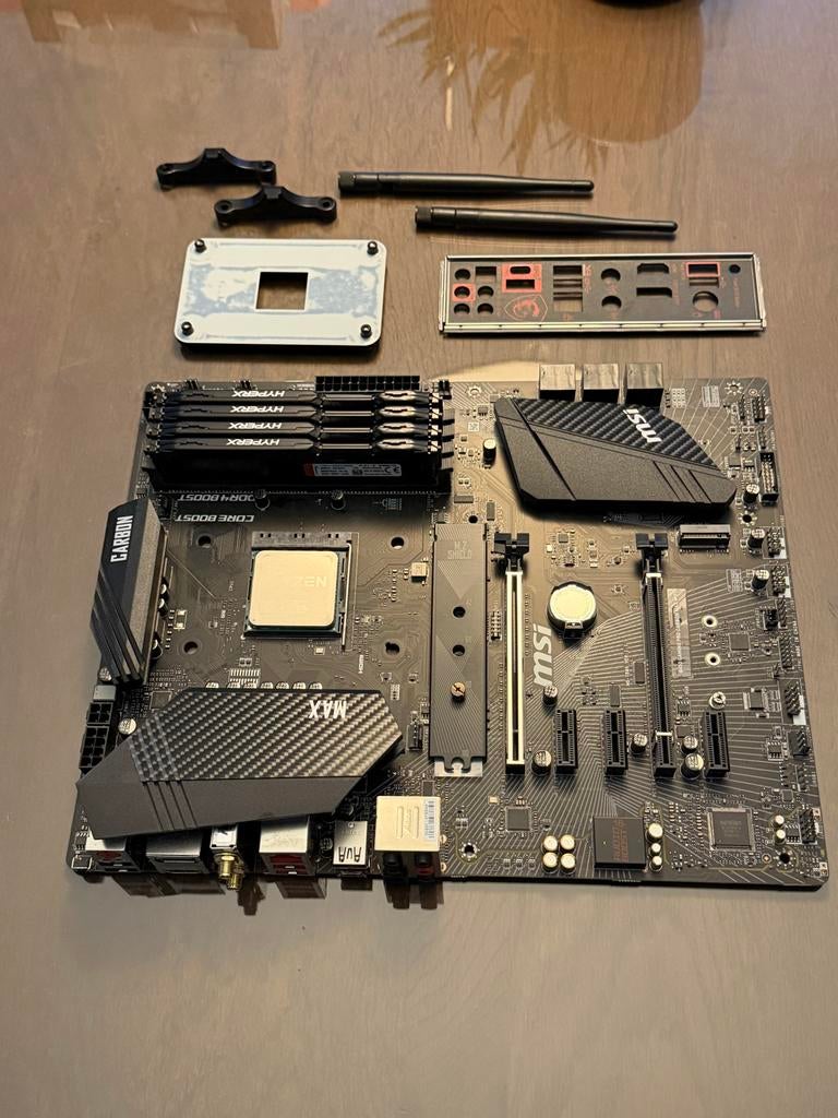 MSI B450 Gaming Pro Max Wifi + Ryzen 7 2700X + 16GB DDR4, Ophalen of Verzenden, Gebruikt, AMD, DDR4