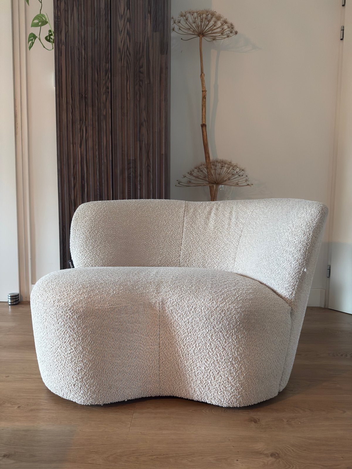 Woood Crèmekleurige Bouclé Loungebank, Ophalen, Zo goed als nieuw, Stof, 75 tot 100 cm
