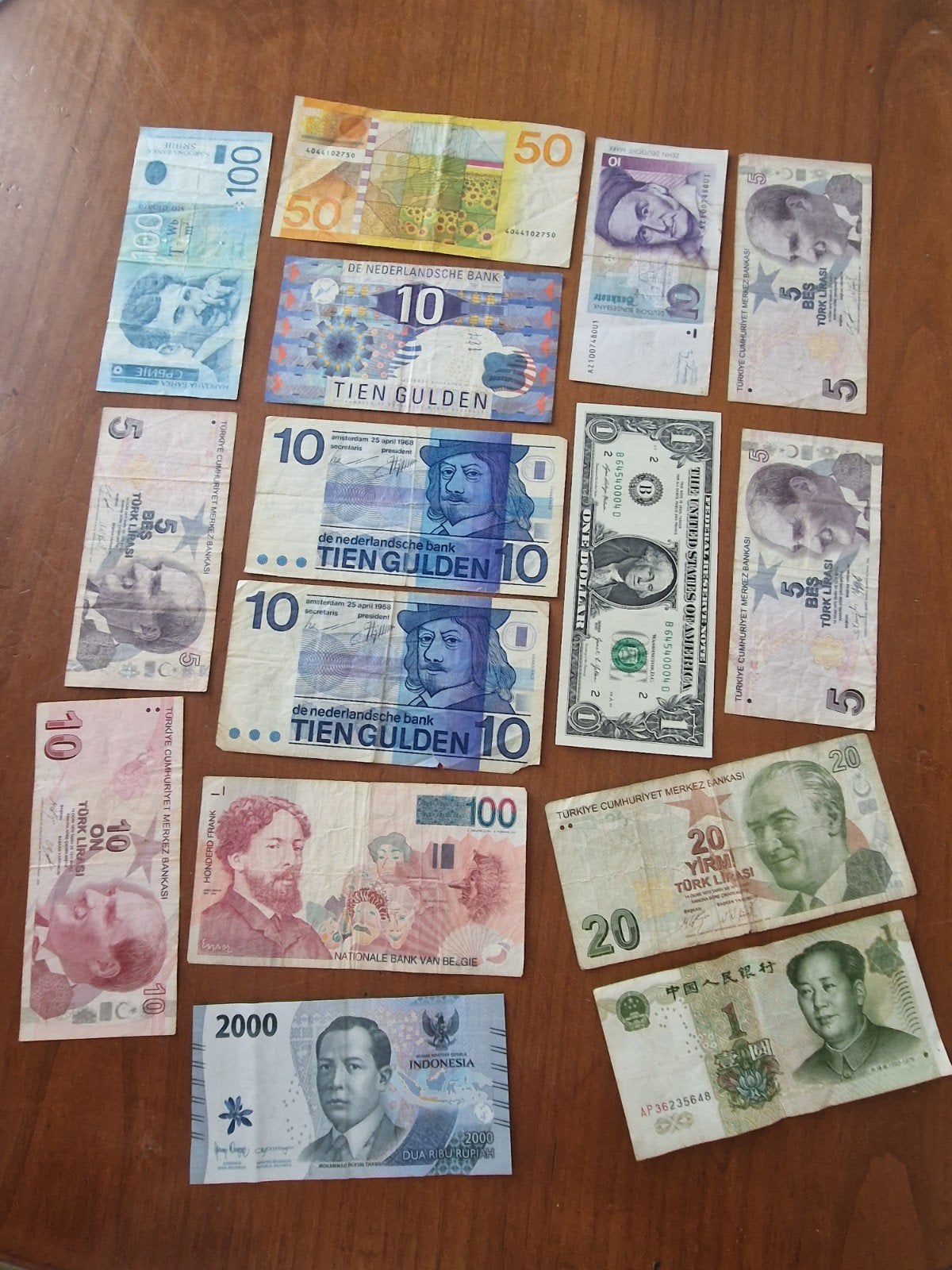 Internationale biljetten, Postzegels en Munten, Ophalen of Verzenden, Overige landen, Setje