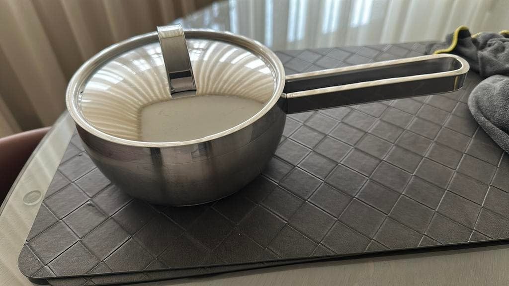 Bk steelpan 16,5 cm met deksel, Ophalen of Verzenden, Zo goed als nieuw, Rvs, Pannenset