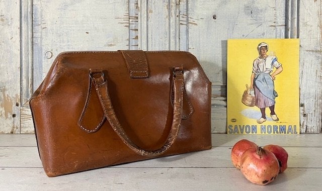Vintage Franse dokterstas weekendtas bruin leder, Antiek en Kunst, Ophalen of Verzenden