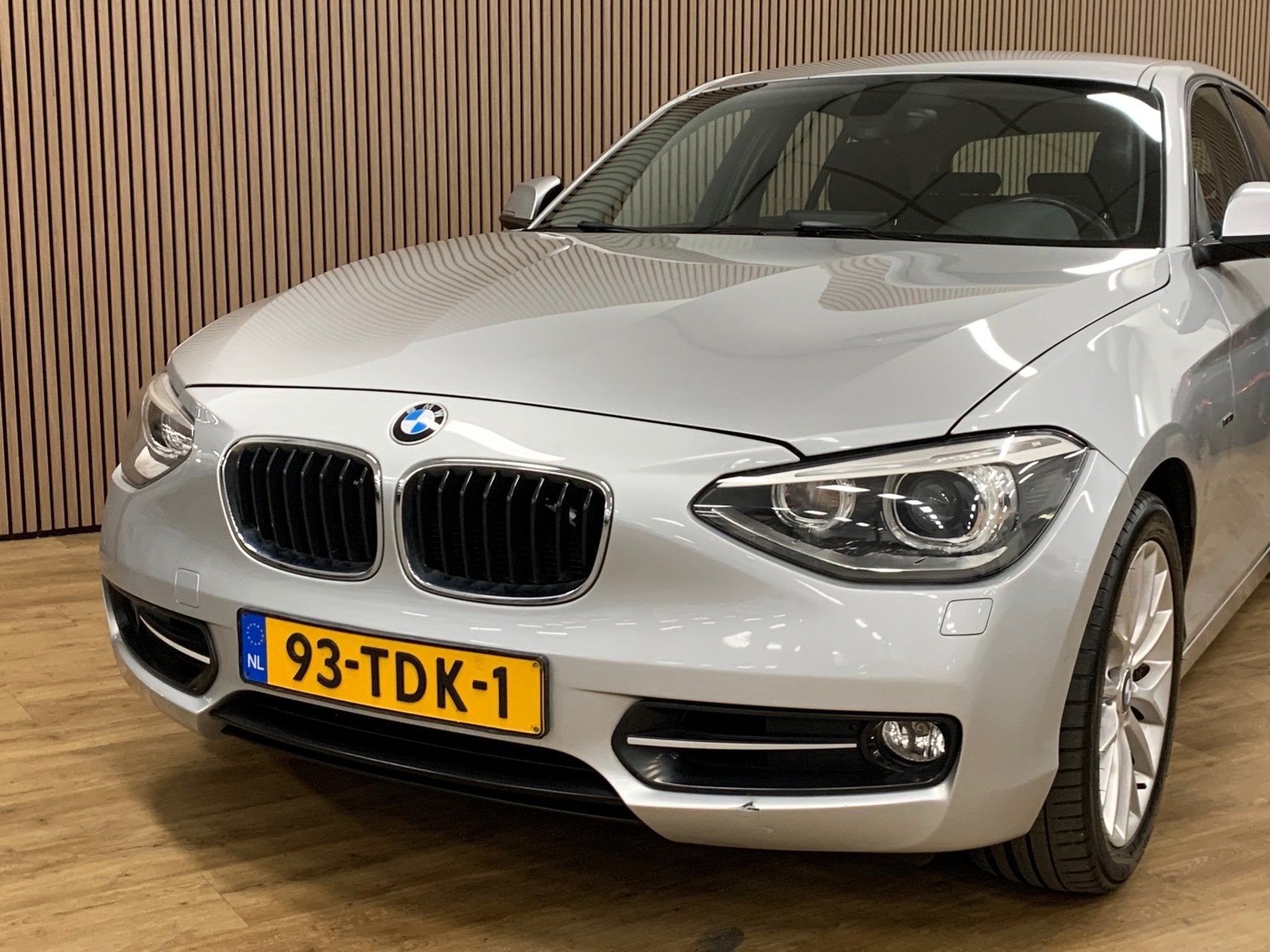 BMW 1-serie 118i Business+|Navigatie|Climate Control|, 1-Serie, Euro 5, Gebruikt, Zwart