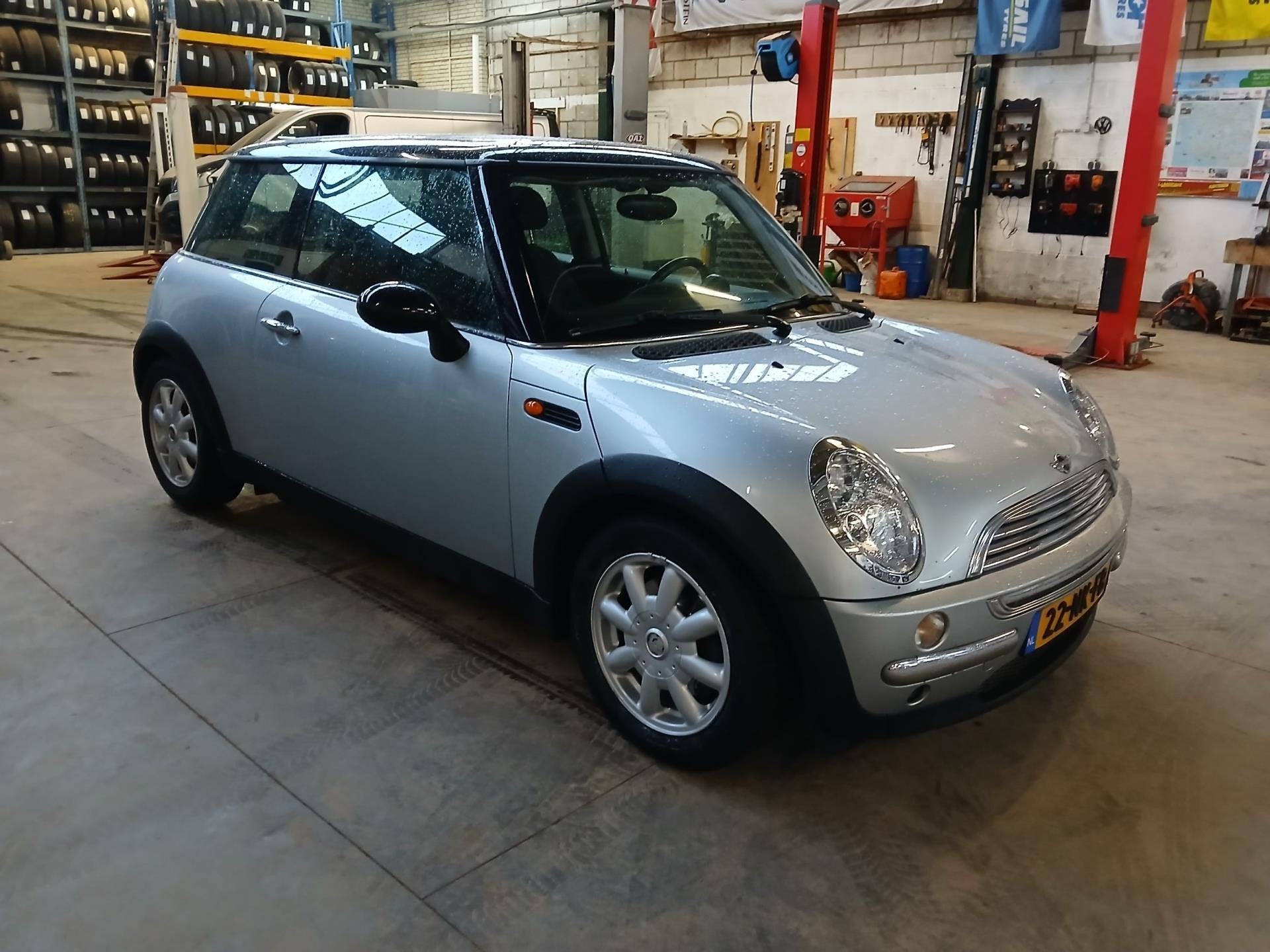 Mini Mini 1.6 Cooper Pepper, Auto's, Voorwielaandrijving, Gebruikt, Metallic lak, 4 cilinders
