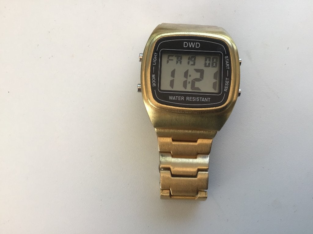 DWD digitaal herenhorloge, Verzenden, Gebruikt