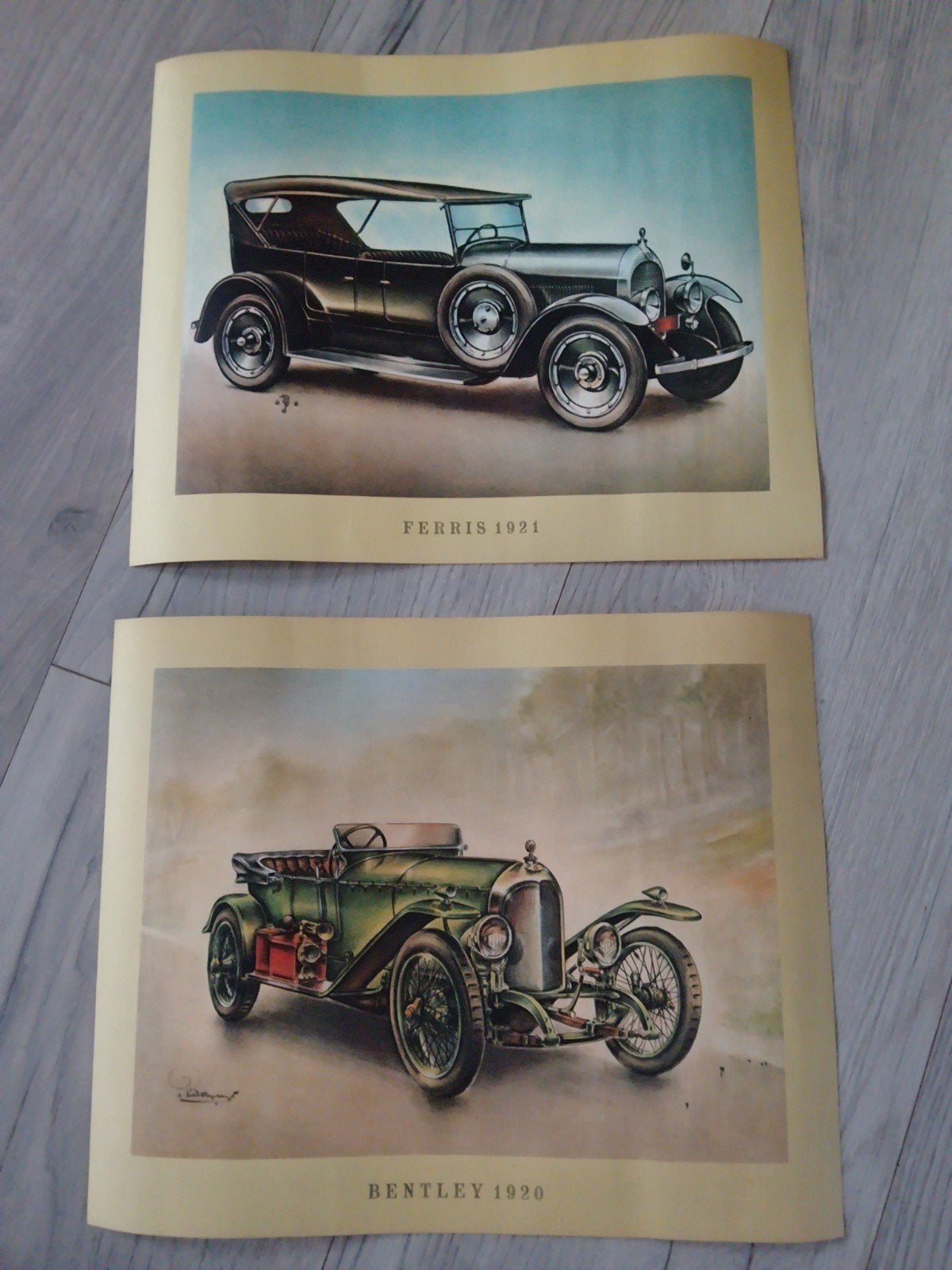 2 Oude Auto Prints: Ferris 1921 & Bentley 1920, Vierkant, Ophalen of Verzenden, Zo goed als nieuw, A1 t/m A3