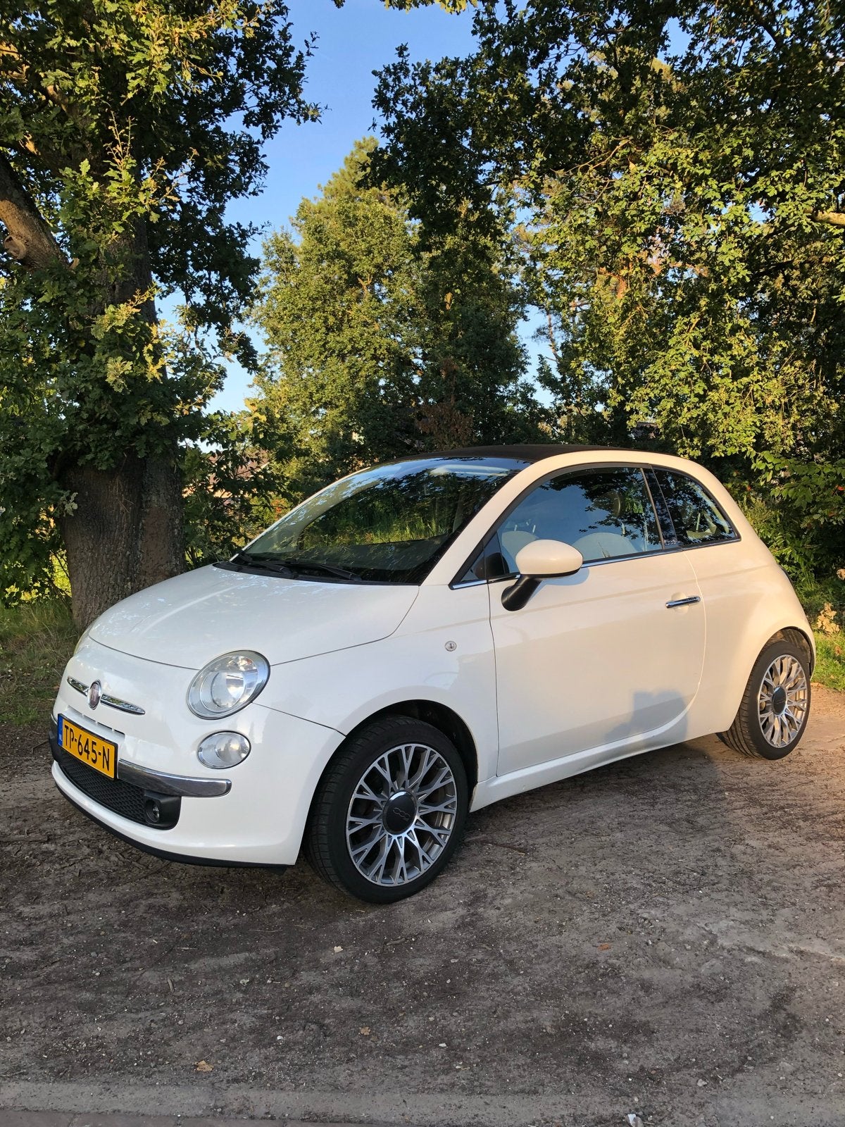 Fiat 500 1.2 Cabrio 2010 Wit 178000 km, Auto's, Fiat, Voorwielaandrijving, 4 cilinders, Wit, Handgeschakeld