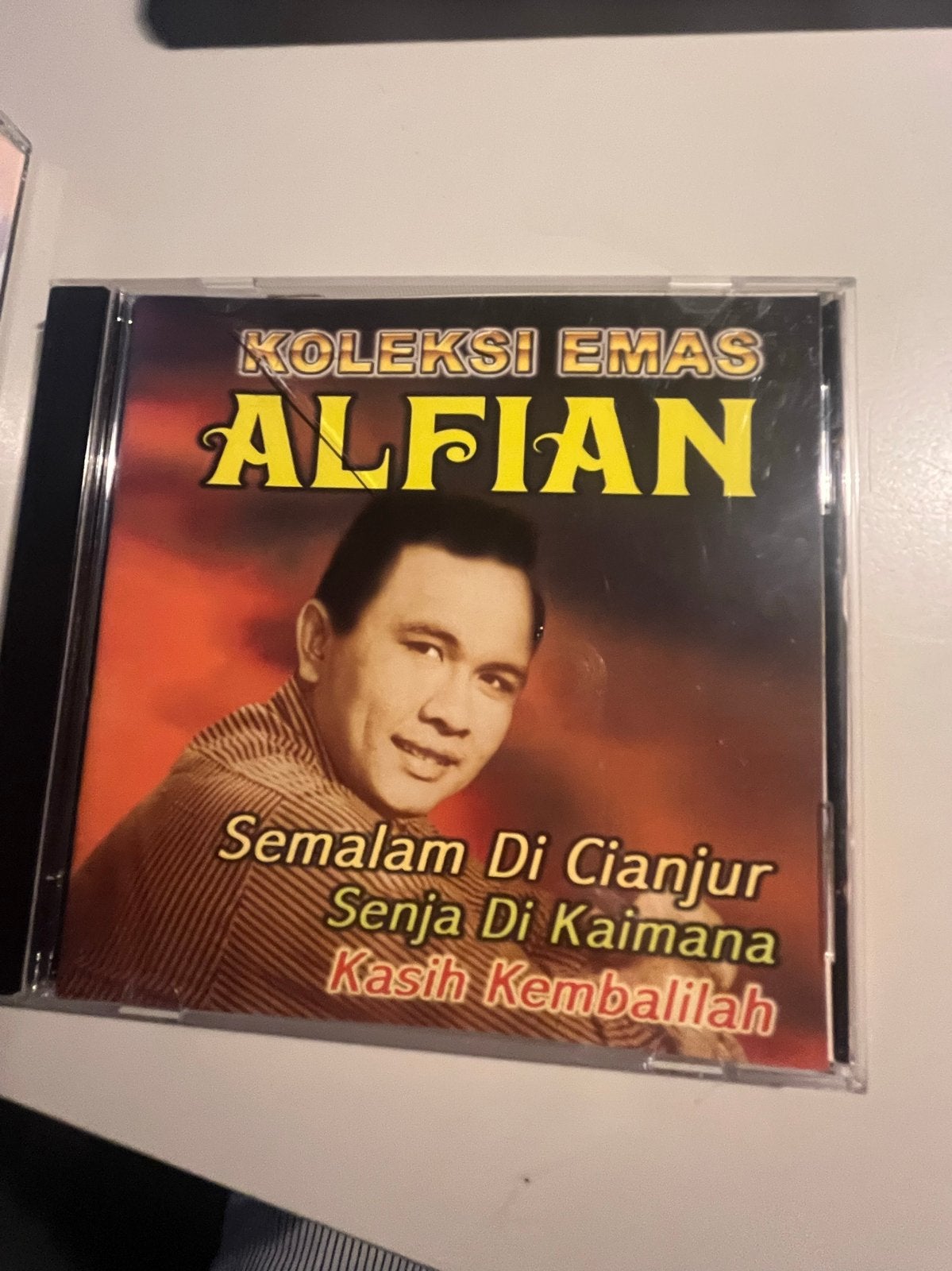 Koleksi Emas Alfian CD - Pop Indonesië, Ophalen of Verzenden, Gebruikt, Verzamelalbum, Inclusief boekje