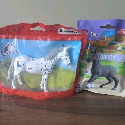 Schleich paarden nieuw in zakje - vallen onder kleurcodes, Verzamelen, Dierenverzamelingen, Ophalen of Verzenden, Nieuw, Paard