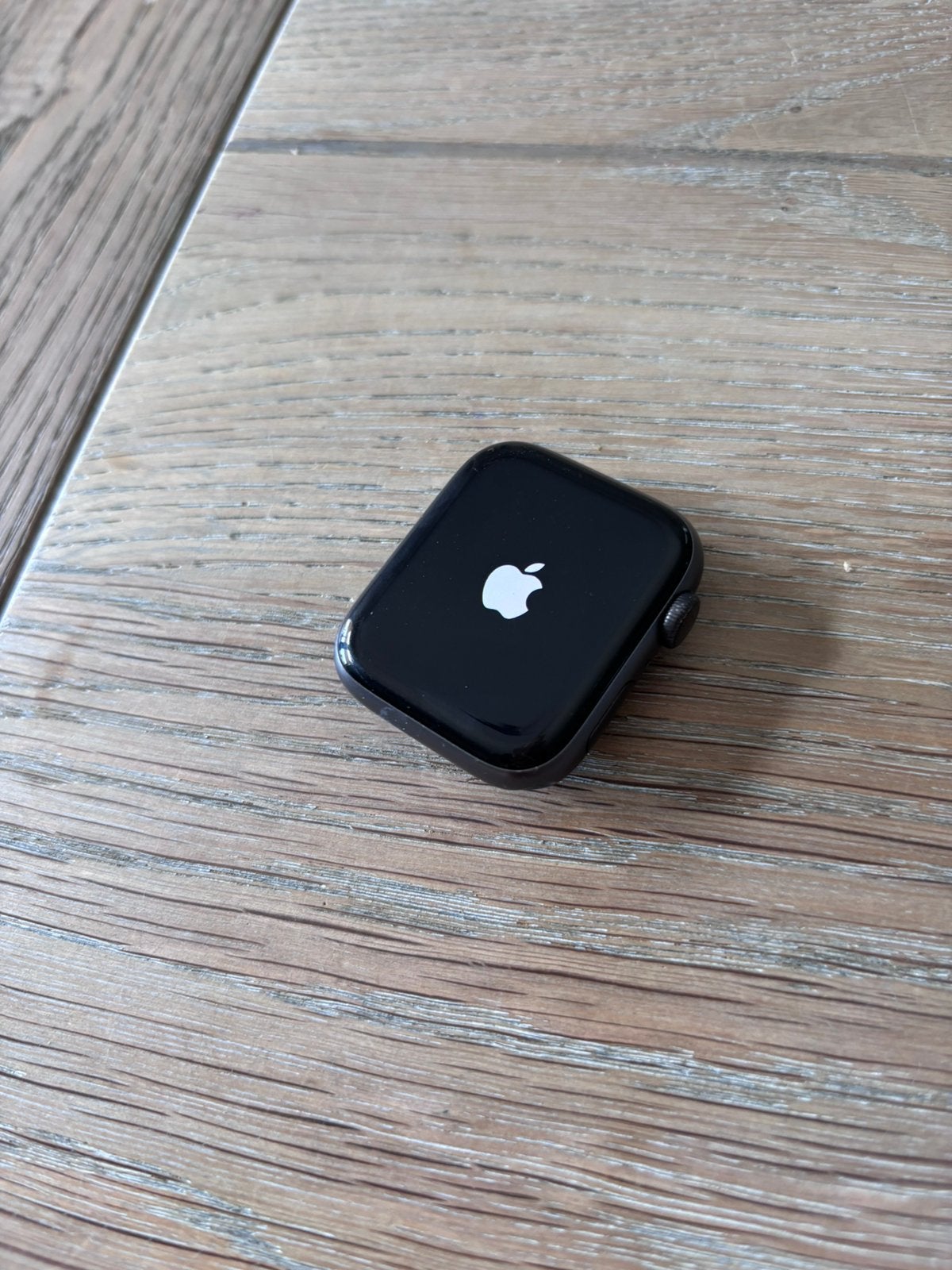 Apple watch serie 4, Ophalen, Zwart, IOS, Zo goed als nieuw