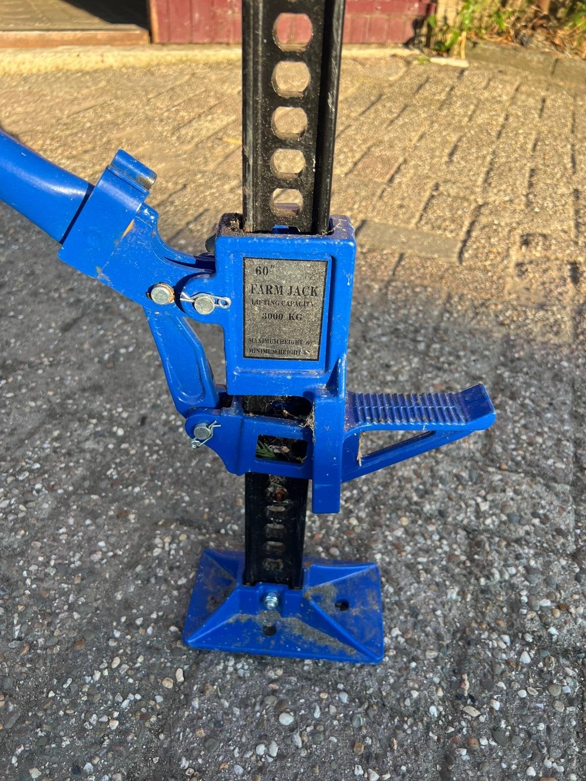 Agrarische krik 60 inch - 3000 kg hefvermogen, Ophalen, Gebruikt, Mechanisch, Schaarkrik