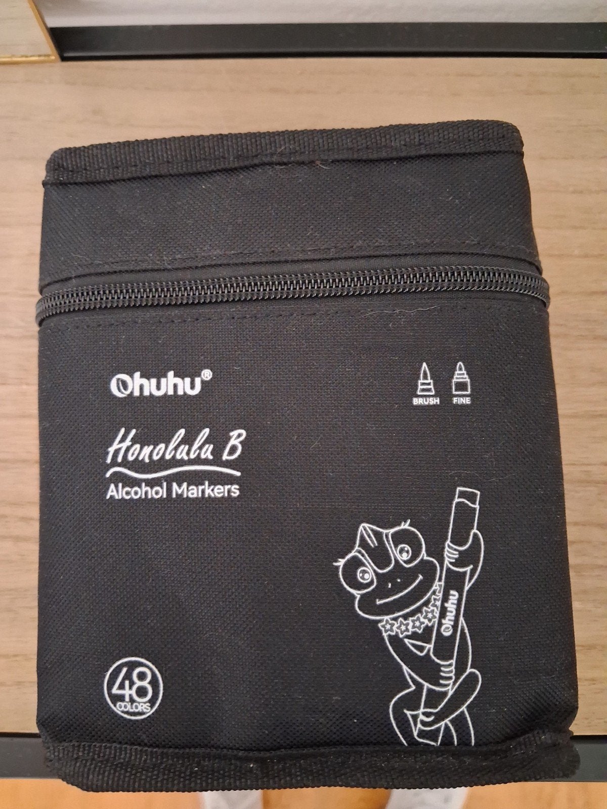 Ohuhu Honolulu B Alcohol Markers 48 kleuren goed als nieuw, Hobby en Vrije tijd, Ophalen of Verzenden, Zo goed als nieuw, Potlood of Stift