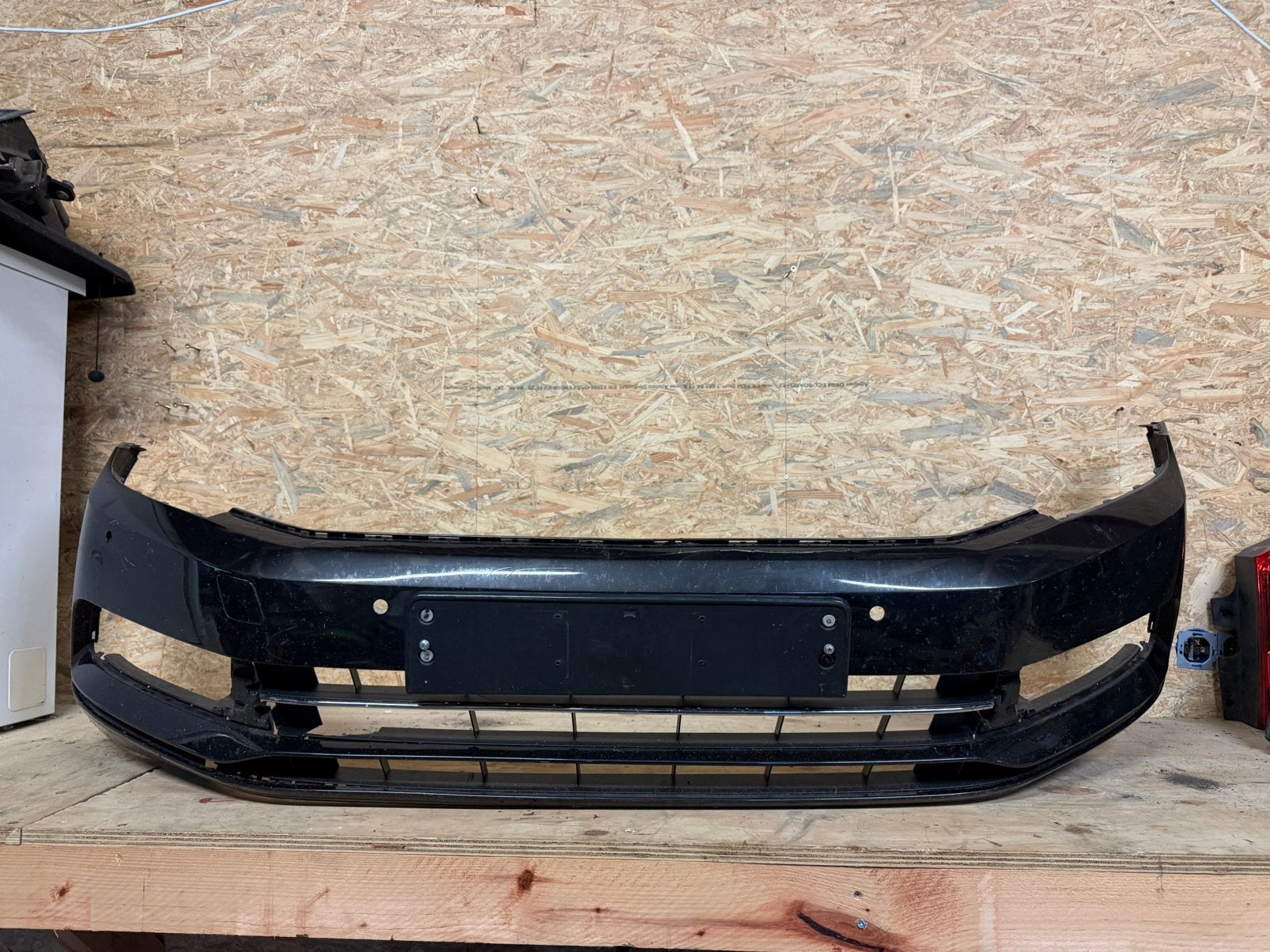 Volkswagen Passat B7 voorbumper, Auto-onderdelen, Carrosserie en Plaatwerk, Ophalen, Volkswagen, Bumper