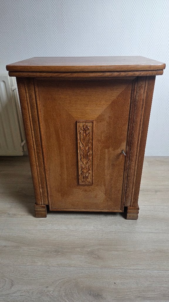 Singer trapnaaimachine in massief eikenhouten kast, Antiek en Kunst, Ophalen