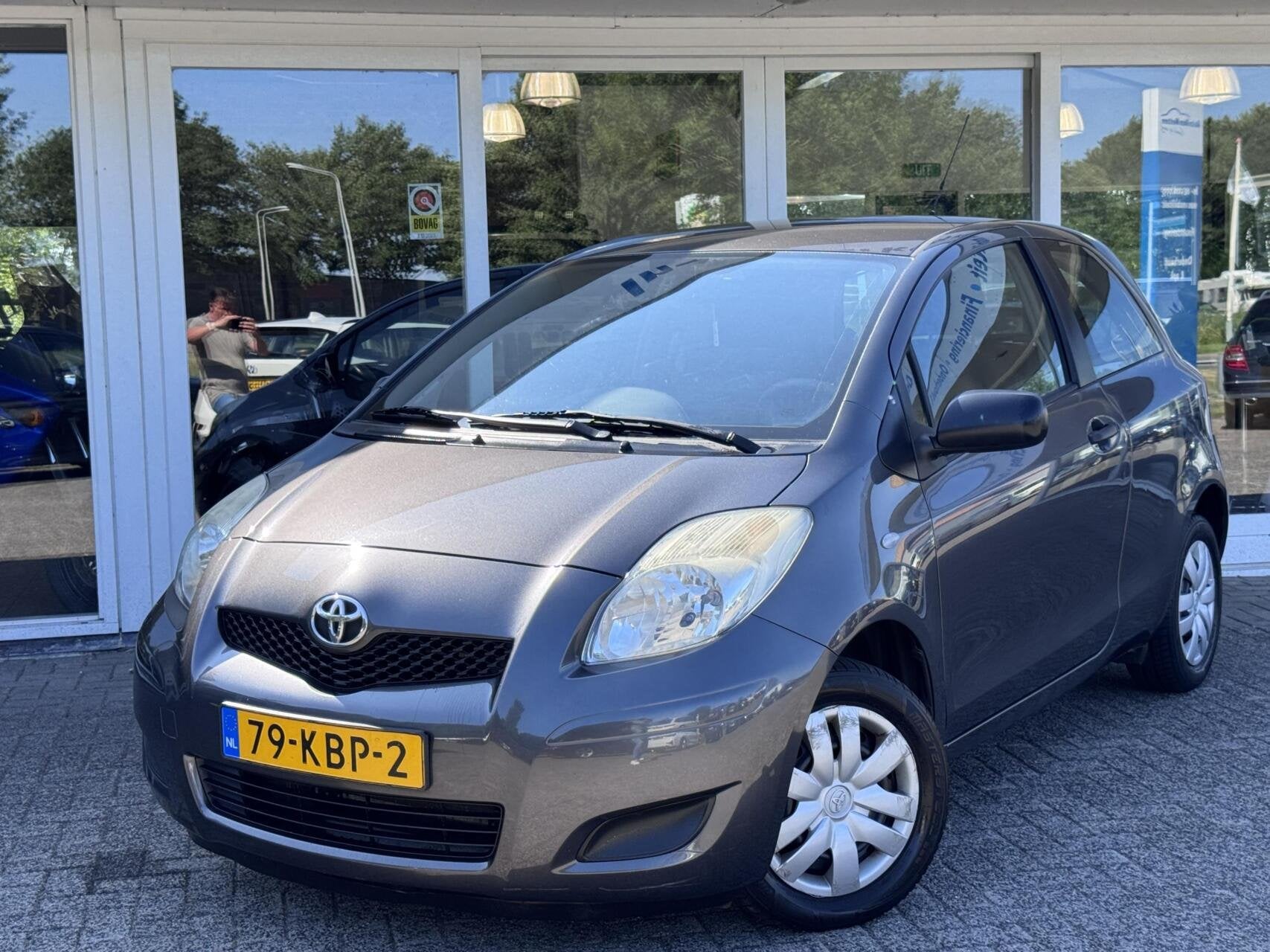 Toyota Yaris 1.0 VVTi 70pk,Cool,Airco,Trekhaak,Elek pakket,c, Auto's, Toyota, Voorwielaandrijving, 965 kg, Bedrijf, Handgeschakeld