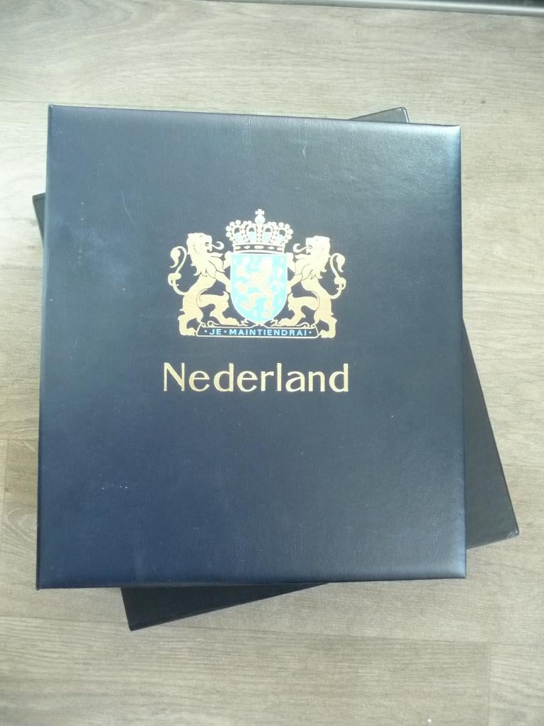 Nederland 1945-1969, Luxe Davo II met gewatteerde kaft, Verzenden, Buitenland
